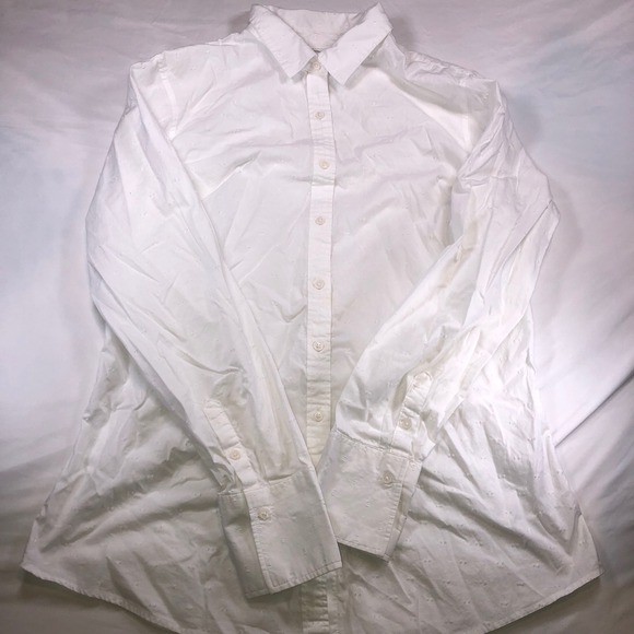 Banana Republic Tops - Banana Republic Riley Shirt Womens 14 White Eyelet Embroidered Button Down L/S